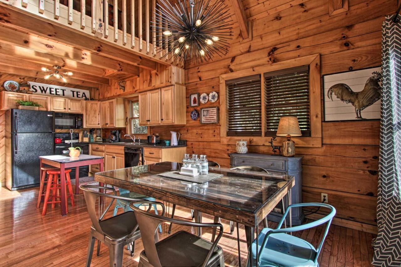 Pigeon Forge Scenic Solitude With Private Hot Tub! Eksteriør bilde