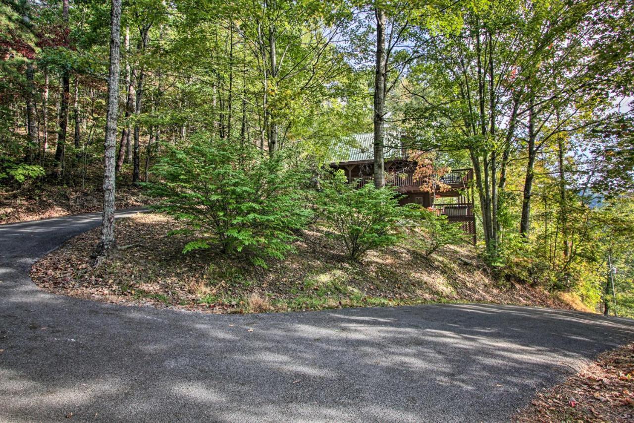 Pigeon Forge Scenic Solitude With Private Hot Tub! Eksteriør bilde