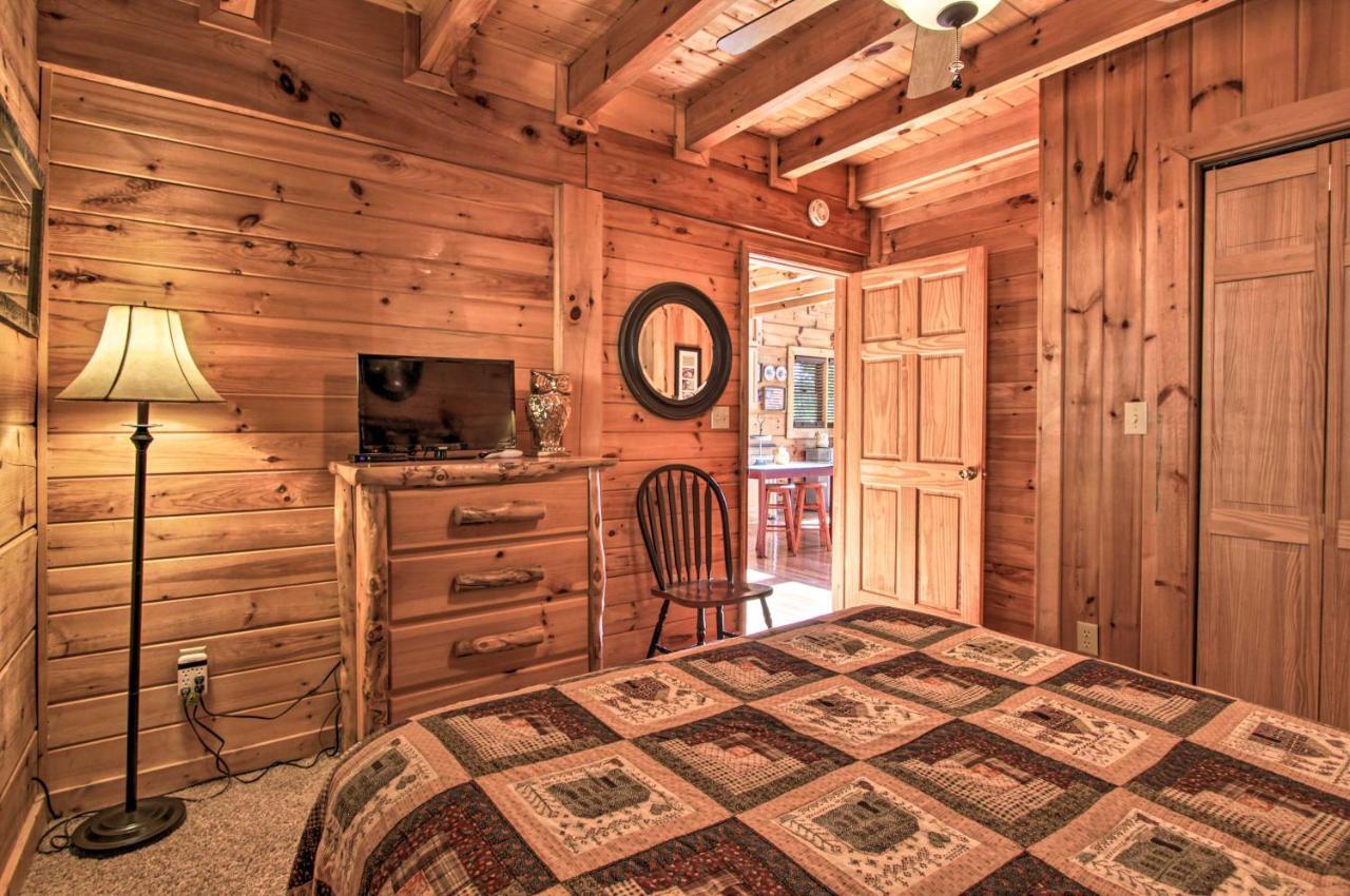 Pigeon Forge Scenic Solitude With Private Hot Tub! Eksteriør bilde